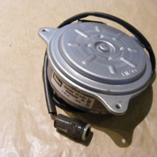 Suzuki Wagon R+ Vízhűtő ventillátor motor 17120-83E00-000 Gyári! 17990Ft